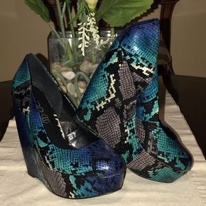 Blue, Green, Gray Leather Snake Pattern Heels
